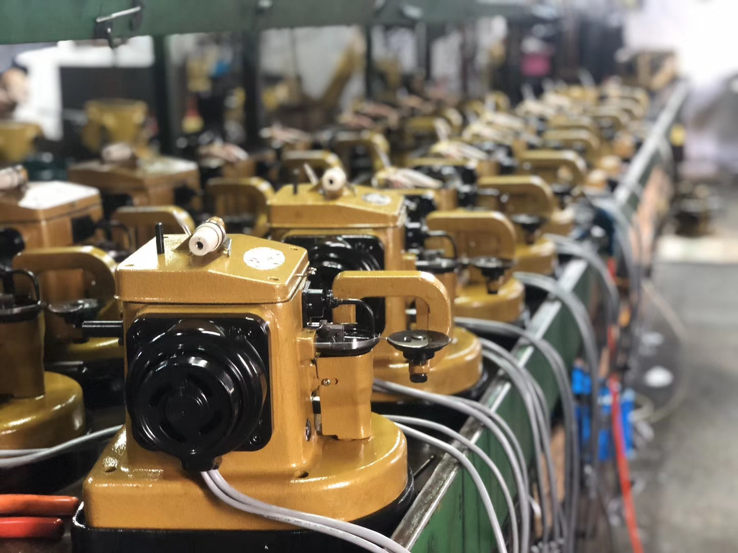 Chine électronique industriell - Leather Needle Heavy avis et prix