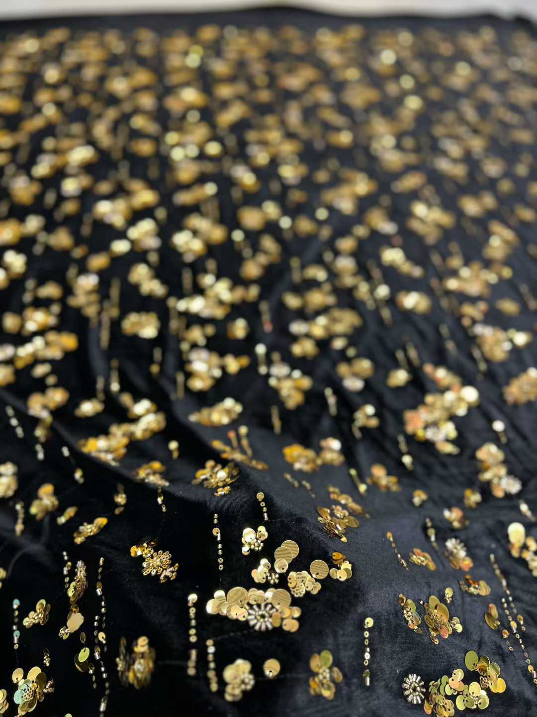 Tissu africain en dentelle de  - Sewing Velvet Fabric avis et prix