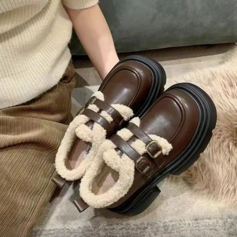 Petites chaussures d'hiver en  - Sewing Cotton avis et prix